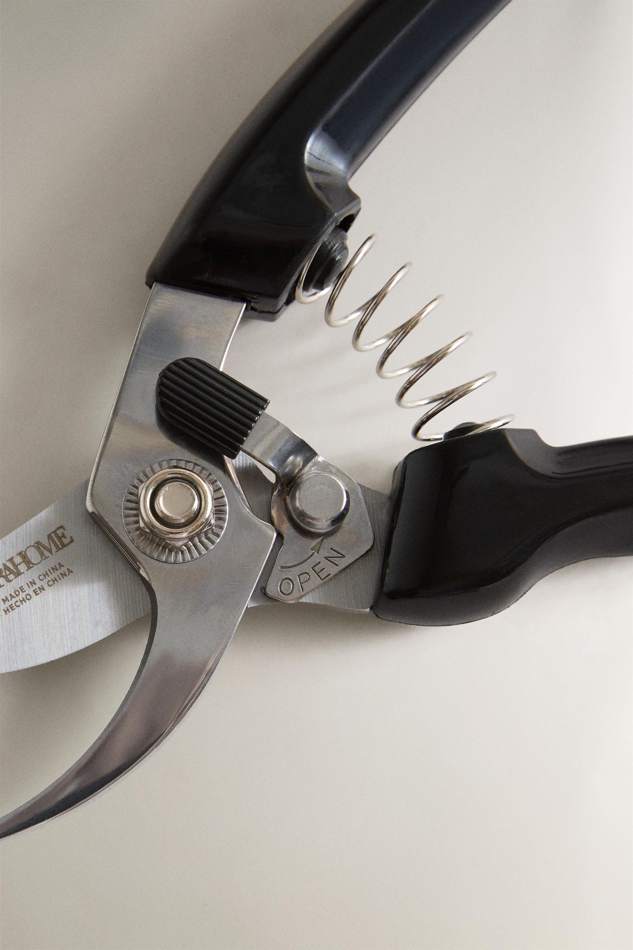 STAINLESS STEEL PRUNING SHEARS | STUDIO MARY LENNOX
